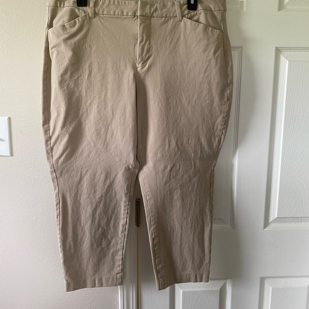 Old Navy Tan Chinos Classic Flat Front